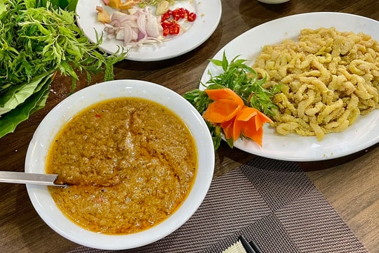 Gỏi cá nhệch là đặc sản của tỉnh nào?