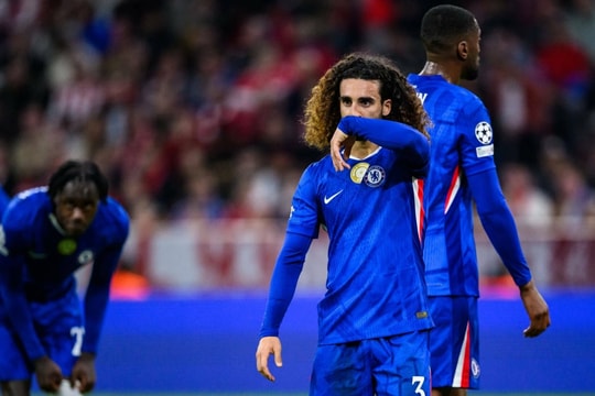 CĐV tức giận vì Chelsea tăng giá vé trận tái ngộ Mourinho