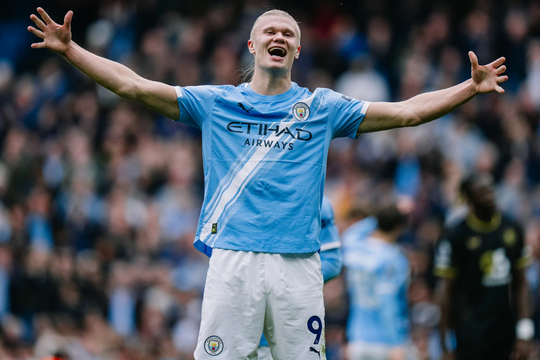 Guardiola: 'Haaland không cần tham gia vào lối chơi để ghi nhiều bàn'