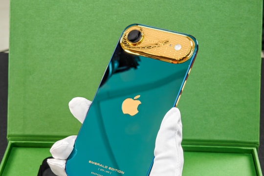 iPhone Air độ vỏ giá 199 triệu đồng