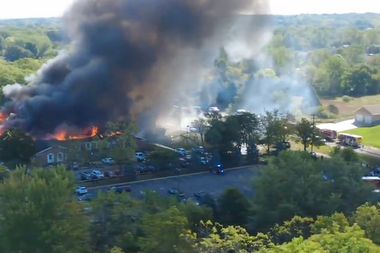 Xả súng trong nhà thờ tại Mỹ, 12 người thương vong