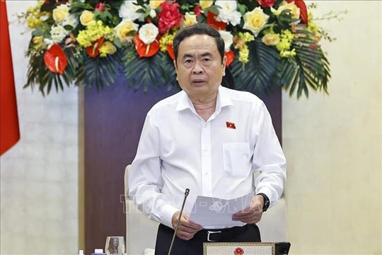 Bế mạc Phiên họp thứ 49 của Ủy ban Thường vụ Quốc hội