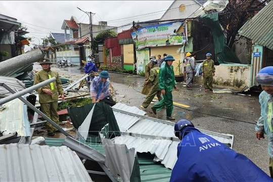 Bão số 10 tại Thanh Hóa làm 1 người tử vong và gây nhiều thiệt hại nặng nề