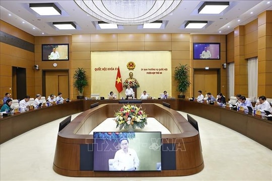 Chủ tịch Quốc hội chủ trì bế mạc Phiên họp thứ 49, Uỷ ban Thường vụ Quốc hội