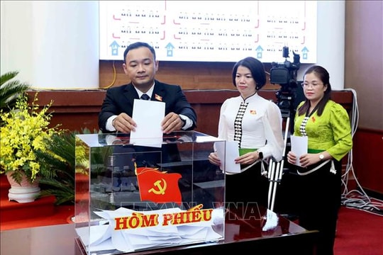 Hướng dẫn tuyên truyền bầu cử đại biểu Quốc hội khóa XVI và bầu cử đại biểu HĐND