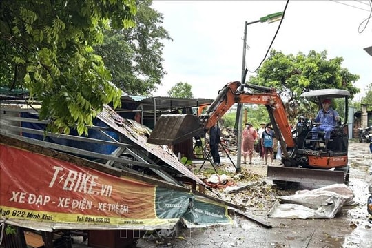 Hà Nội giải tỏa lấn chiếm khu vực 'Ao cá Bác Hồ' ở phường Vĩnh Tuy