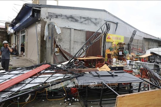 Bão số 10: Hưng Yên có 2 người tử vong, 11 người bị thương do giông lốc