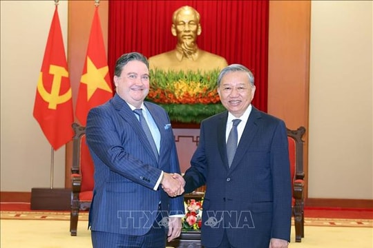 Tổng Bí thư Tô Lâm tiếp Đại sứ Hoa Kỳ Marc Knapper