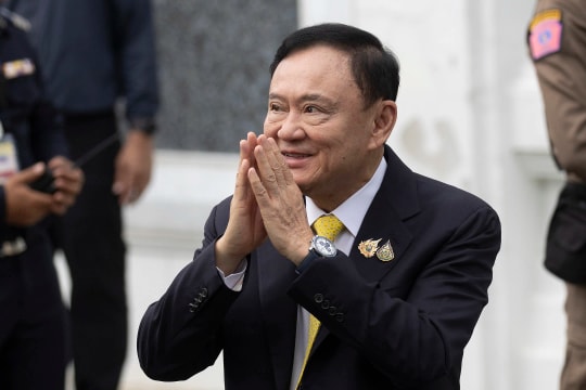 Ông Thaksin có thể đã xin hoàng gia Thái Lan ân xá