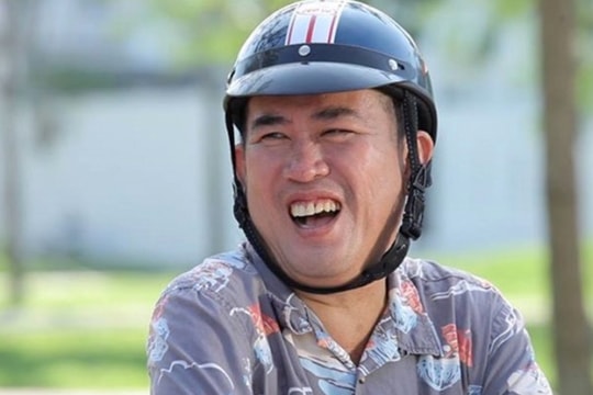 Danh hài từng làm việc ở nghĩa trang, giờ sống xa vợ con trong nhà 17 tỷ đồng