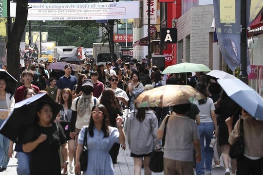 Hàn Quốc miễn visa cho khách Trung Quốc