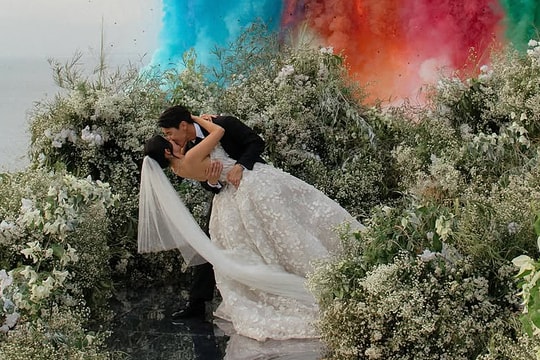 Mỹ nhân TVB Huỳnh Bích Liên cưới ở biển