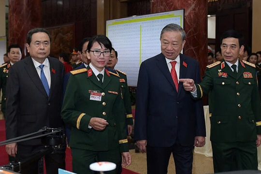 Tổng Bí thư: Quân đội phải vươn tới chuẩn mực hiện đại toàn cầu