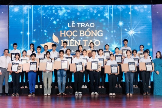 Vinschool trao học bổng cho hàng trăm học sinh cả nước