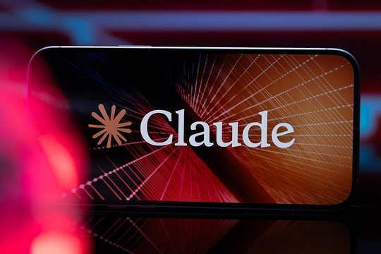 Mô hình AI lập trình 30 tiếng liên tục