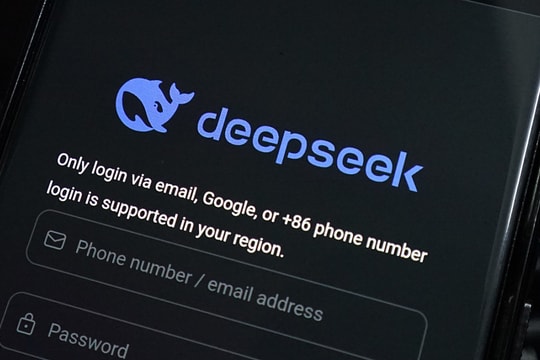 DeepSeek ra mô hình AI 'giảm nửa chi phí khi suy luận'