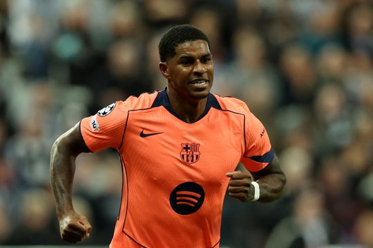 Thống kê Barcelona đấu với PSG: Quả bóng bạc phô diễn đẳng cấp