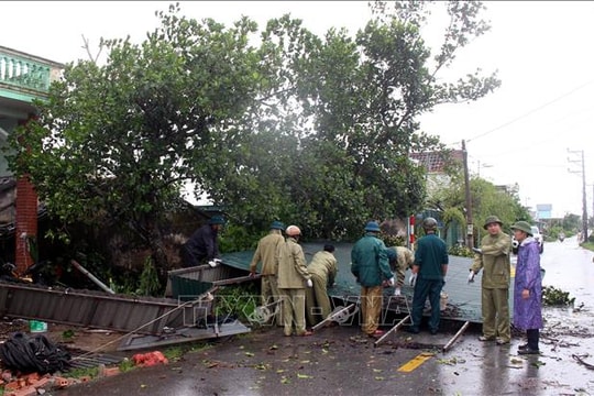 Biến đổi khí hậu kích hoạt dông lốc dữ dội hơn