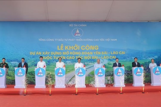 Mở rộng cao tốc Nội Bài - Lào Cai đoạn từ Km123+080 đến Km244+155