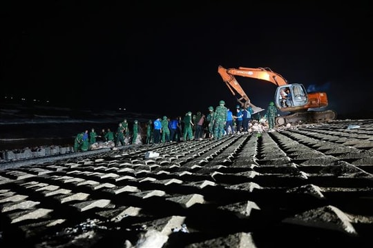 Vingroup hỗ trợ khẩn cấp 500 tỷ đồng cho đồng bào bị thiệt hại do bão Bualoi