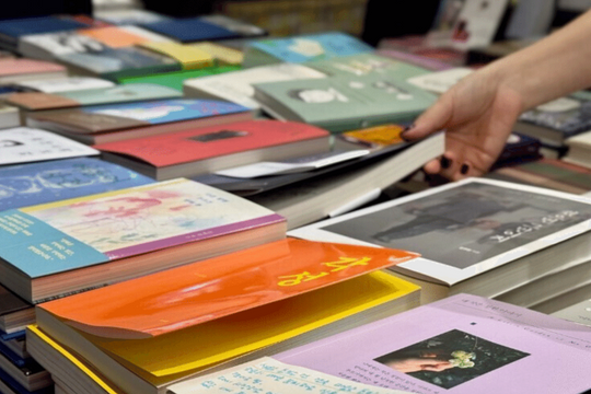 Nhiều độc giả Hàn chuộng sách 'chữa lành'