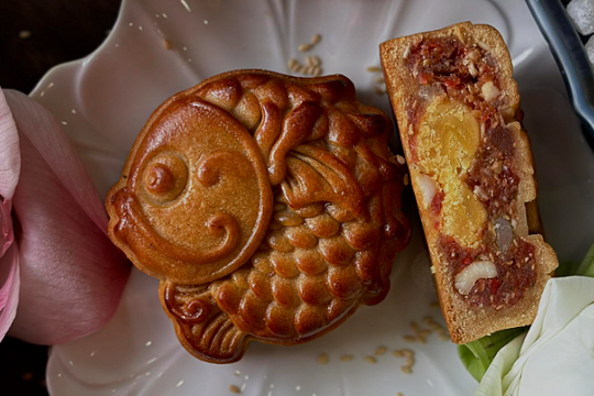 Ăn bánh Trung thu lúc nào để không tăng cân, tích mỡ?