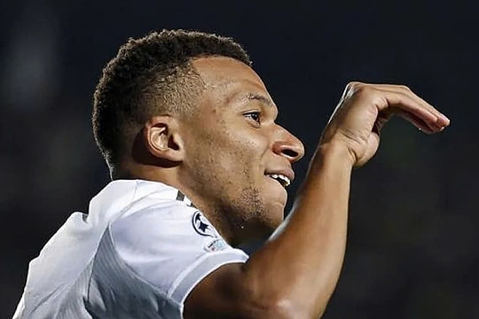 Mbappe lập hat-trick ở Champions League
