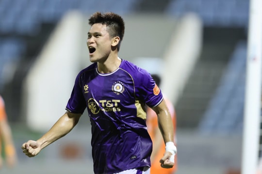 Hà Nội FC thắng liền hai trận ở V-League 2025-2026