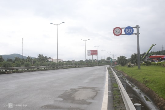 Mở rộng cao tốc Yên Bái - Lào Cai lên 4 làn xe