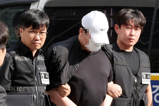 Giấu thi thể bạn gái trong tủ lạnh suốt một năm