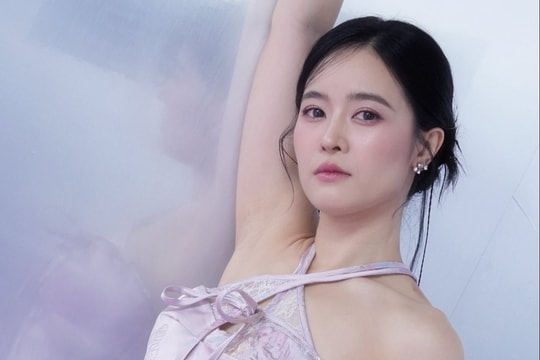 Sắc vóc nữ diễn viên 'Tử chiến trên không'