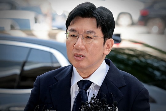 Chủ tịch HYBE bị cấm xuất cảnh