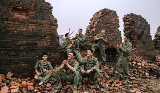 Phim ‘Mưa đỏ’ đại diện Việt Nam tham dự vòng sơ tuyển Giải Oscars lần thứ 98