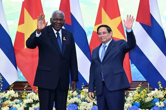 Chủ tịch Quốc hội Cuba Esteban Lazo Hernandez hội kiến Thủ tướng Phạm Minh Chính