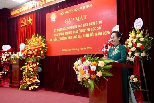 Học tập suốt đời trong kỷ nguyên số, bắt đầu từ xóa mù công nghệ