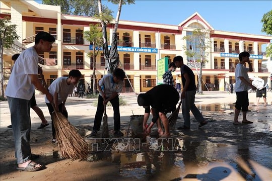Thanh Hóa gấp rút khắc phục thiệt hại sau bão số 10