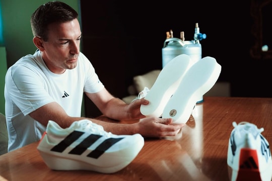 Siêu giày chinh phục 100km sub6 có gì đặc biệt?