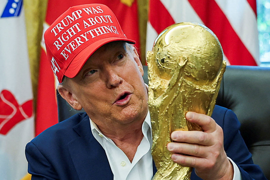 Ông Trump cân nhắc chuyển địa điểm thi đấu World Cup 2026