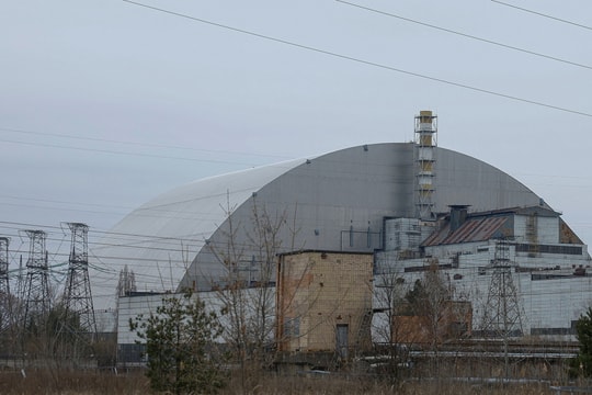 Ông Zelensky tố Nga muốn gây sự cố hạt nhân ở Chernobyl