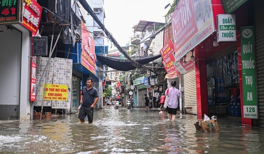 Ngập triền miên, nhà đất Triều Khúc - Hà Nội vẫn tăng giá lên vài trăm triệu đồng/m2