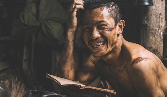 Vợ diễn viên Phương Nam - Tạ phim 'Mưa đỏ' ngoài đời ra sao?