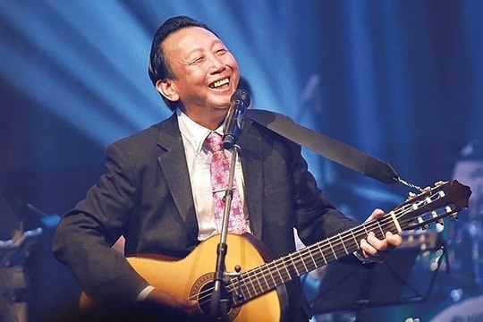 Những ca khúc 'đi cùng năm tháng' của nhạc sĩ Thế Hiển