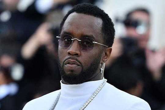 'Trùm nhạc rap' Diddy dạy học trong tù