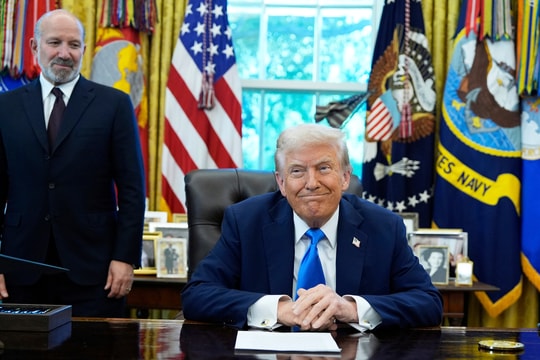 Ông Trump tìm thỏa thuận với doanh nghiệp 30 ngành trọng điểm