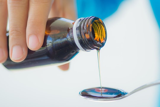 8 trẻ em Ấn Độ tử vong nghi do siro ho nhiễm độc