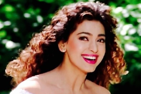 Nữ diễn viên giàu nhất Ấn Độ kiếm 877 triệu USD ra sao