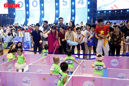 1.200 'vận động viên nhí' hào hứng vượt mê cung mini