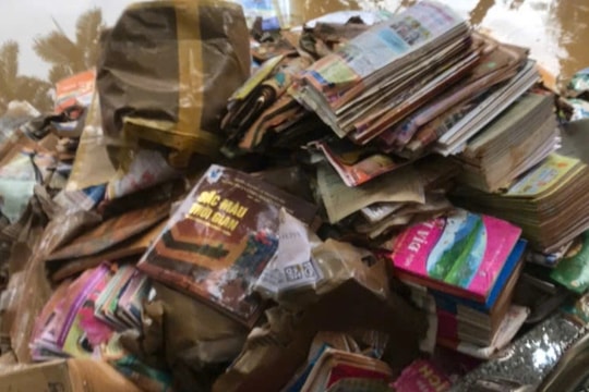 Trường ở Tuyên Quang tan hoang do lũ dữ, hơn 200 em nhỏ sơ tán, cần hỗ trợ