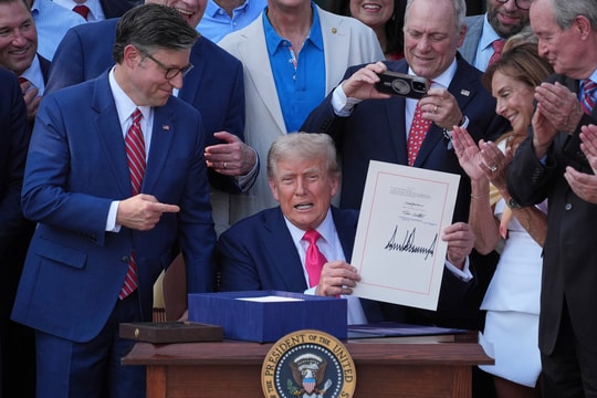 Thị trường xe điện Mỹ ra sao khi chính quyền ông Trump hủy ưu đãi?