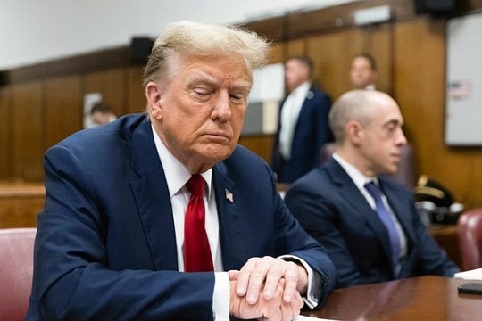 Điều gì xảy ra nếu ngủ 4 giờ mỗi đêm như Tổng thống Trump?